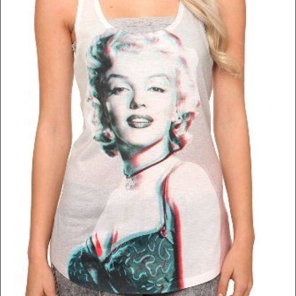 Hot Topic Tops - Brand New without Tags 3D Marilyn Monroe Tank Top